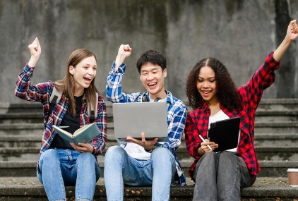 报告：中国家庭留学规划更务实 多地联申成新选择